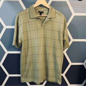 Men’s polo style shirt